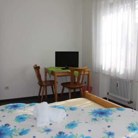 Gasthof Gruner Baum Байройт Екстериор снимка